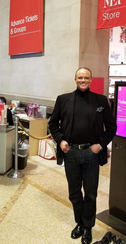 Businesses and industries in the 1920s most closely followed the buying demands of image